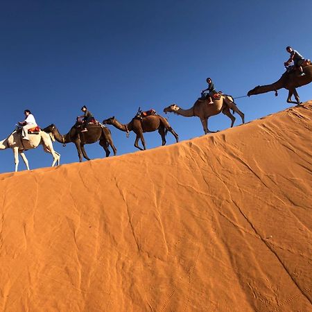 Riad Les Jardins De Merzouga Hotel Eksteriør billede